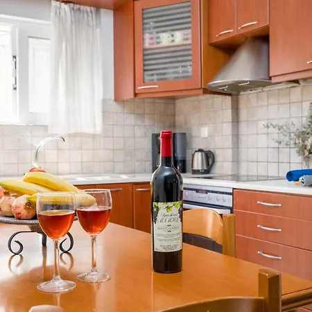 Lucky House Апартаменты