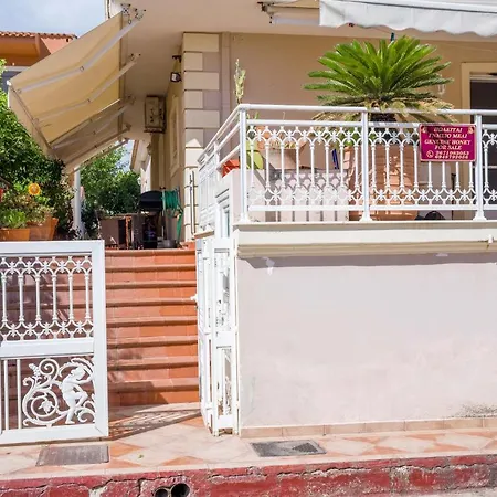Apartament Lucky House Skala (Kefalonia)