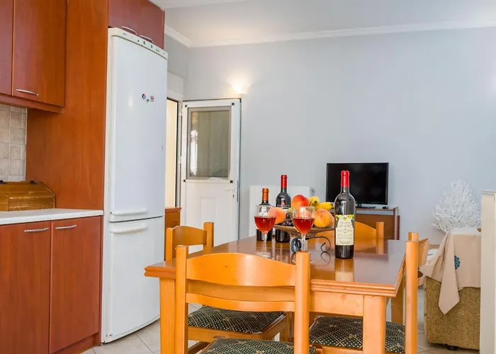 Apartment Lucky House