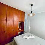 Lucky House Apartment *
